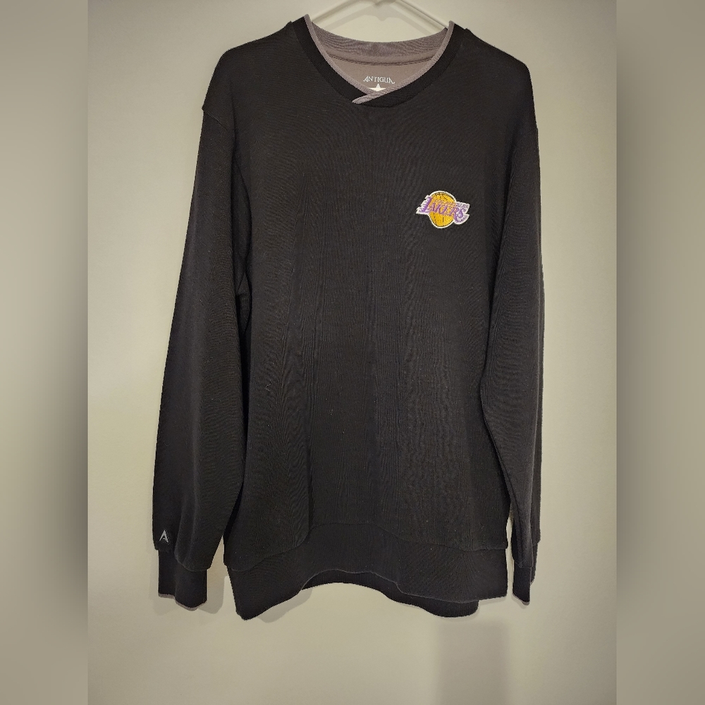 LAKERS Men's Antigua Long Sleeve V-neck Pull Over Black Sweater  Men's Size L